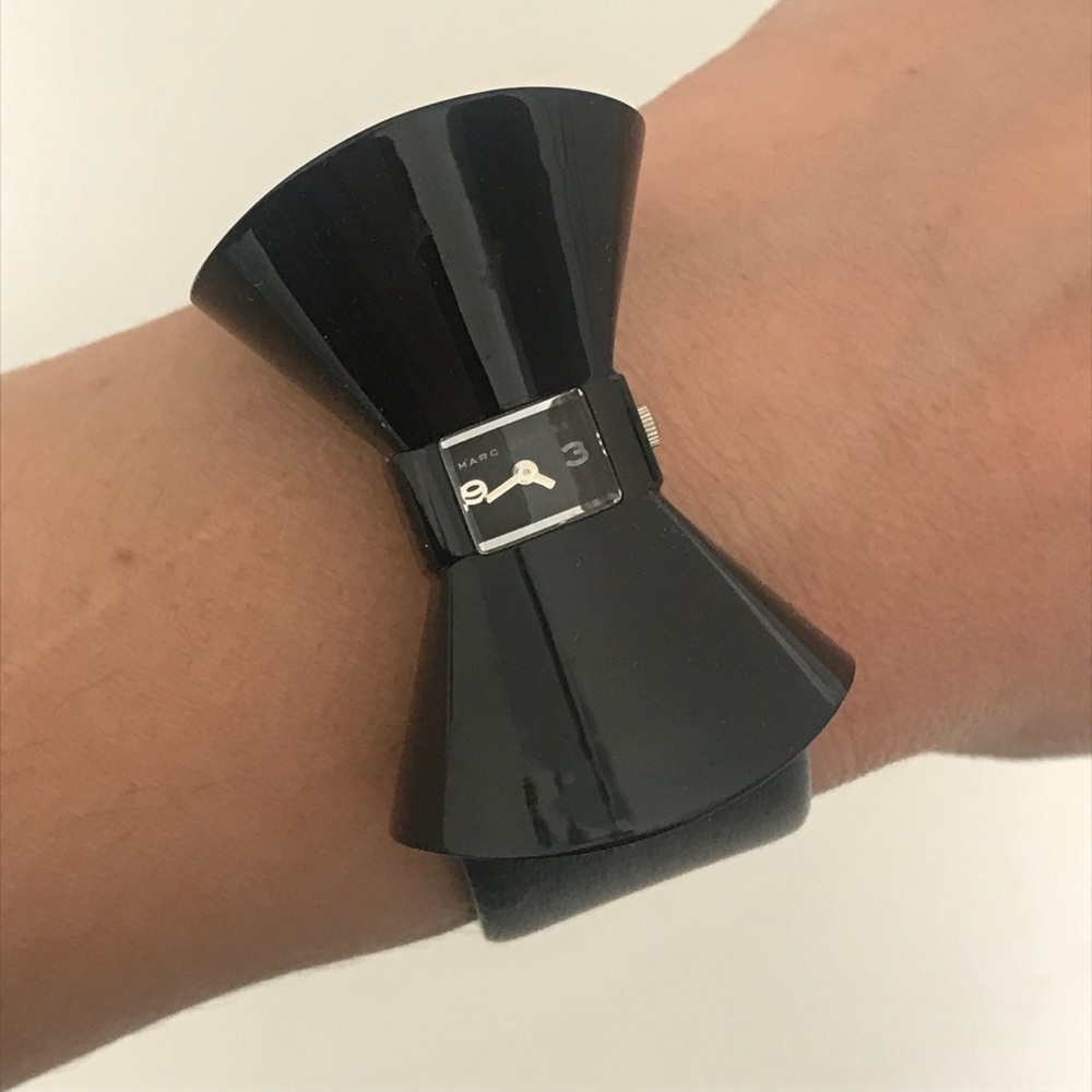 Marc by Marc Jacobs Bow watch